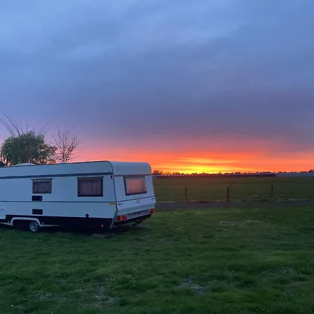 De Rozenbottel Met Prive Sanitair אתר קמפינג